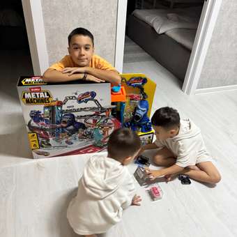 Трек Metal Machines Gorilla Attack: отзыв пользователя Детский Мир