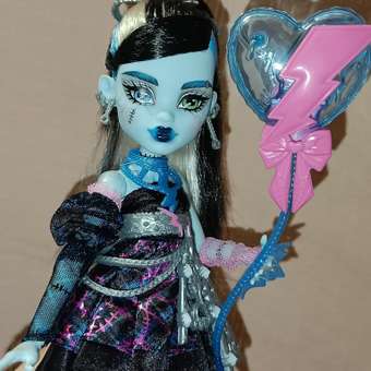 Кукла модельная Monster High Frankie Stein: отзыв пользователя Детский Мир