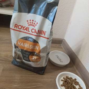 Корм сухой для кошек ROYAL CANIN Hair/Skin Care 2кг для поддержания здоровья кожи и шерсти: отзыв пользователя. Зоомагазин Зоозавр