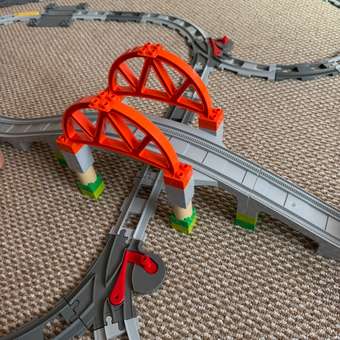 Конструктор LEGO DUPLO Железнодорожный мост и пути 42 дет.: отзыв пользователя Детский Мир