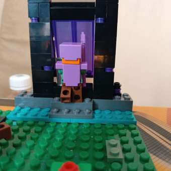Конструктор LEGO Minecraft Арсенал 203 дет.: отзыв пользователя Детский Мир