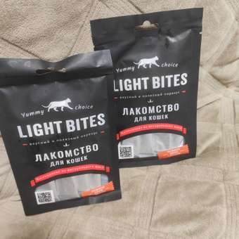 Лакомство для кошек LIGHT BITES 40г нежное пюре с лососем: отзыв пользователя. Зоомагазин Зоозавр