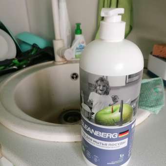 Моющее средство Cleanberg для мытья посуды с ароматом яблоко 1л: отзыв пользователя Детский Мир