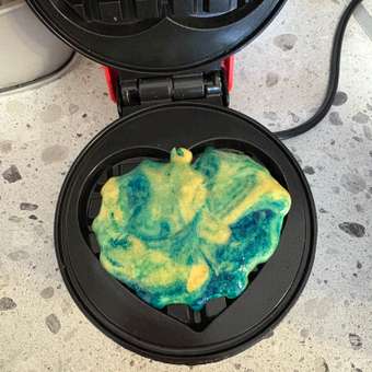 Вафельница Attivio Сердце: отзыв пользователя Детский Мир