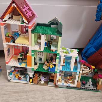 Конструктор LEGO Friends Апартаменты и магазины 2040 дет.: отзыв пользователя Детский Мир