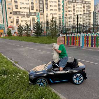 Электромобиль TOYLAND BMW i4 колеса EVA С пультом ДУ: отзыв пользователя Детский Мир