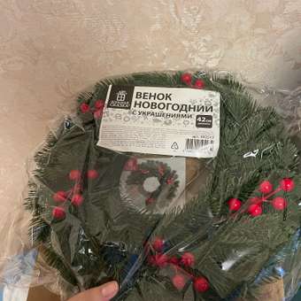 Венок новогодний хвойный Золотая сказка из елки искусственной литой 42 см: отзыв пользователя Детский Мир