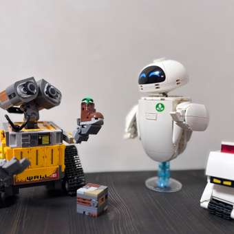 Конструктор LEGO Disney История роботов Уолли и Евы 811 дет.: отзыв пользователя Детский Мир