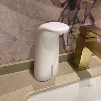 Дозатор BabyGo Сенсорный: отзыв пользователя Детский Мир