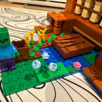 Конструктор LEGO Minecraft Лягушачий дом 400 дет.: отзыв пользователя Детский Мир