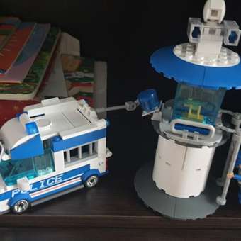 Конструктор SLUBAN Сопровождение преступника 245 дет.: отзыв пользователя ДетМир