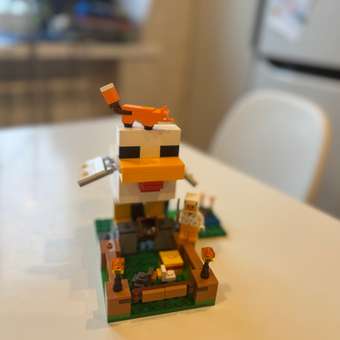 Конструктор LEGO Minecraft Куриная ферма 233 дет.: отзыв пользователя Детский Мир