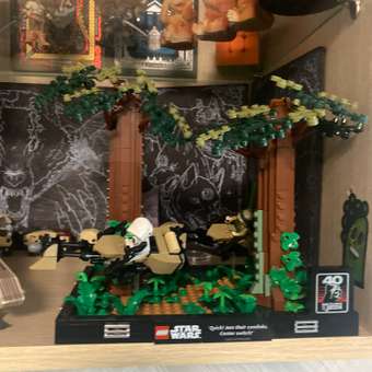 Конструктор LEGO Star Wars Endor Speeder Chase Diorama 608 дет.: отзыв пользователя Детский Мир