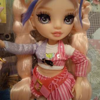 Кукла модельная Rainbow High Jr High Rockband Bella: отзыв пользователя Детский Мир