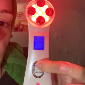 Прибор LUXLIFTING RF-лифтинг, EMS, микротоки, LED, увлажнение: отзыв пользователя Детский Мир