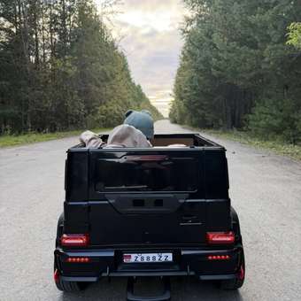Электромобиль RIVERTOYS Mercedes Z888ZZ-BLACK С пультом ДУ: отзыв пользователя Детский Мир