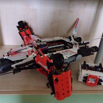 Конструктор LEGO Technic Грузовой космический корабль 1365 дет.: отзыв пользователя Детский Мир