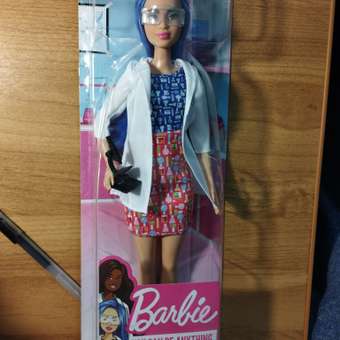 Кукла модельная Barbie Кем быть? Ученая: отзыв пользователя ДетМир