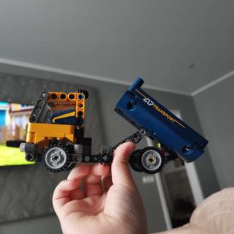 Конструктор LEGO Technic Самосвал Техник 177 дет.: отзыв пользователя ДетМир