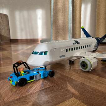 Конструктор LEGO City Passenger Airplane 913 дет.: отзыв пользователя ДетМир