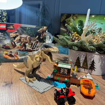 Конструктор LEGO Jurassic World Мир Юрского периода 199 дет.: отзыв пользователя Детский Мир