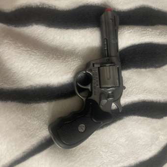 Револьвер Gonher: отзыв пользователя Детский Мир