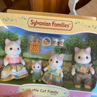 Игровой набор Sylvanian Families Семья Латте котов: отзыв пользователя ДетМир