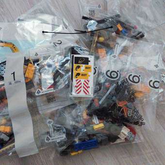 Конструктор LEGO City Желтый строительный экскаватор 633 дет.: отзыв пользователя Детский Мир