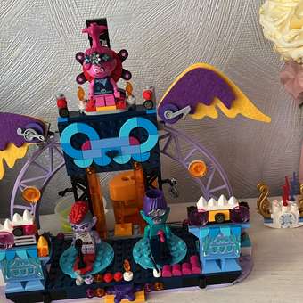 Конструктор LEGO Trolls Концерт в Рок-на-Вулкане: отзыв пользователя Детский Мир