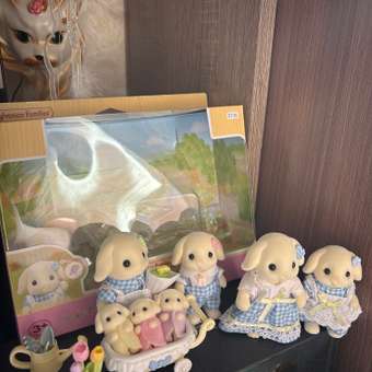 Игровой набор Sylvanian Families Семья Цветочных кроликов: отзыв пользователя ДетМир