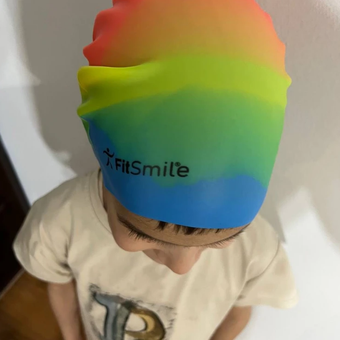 Силиконовая шапочка для бассейна FitSmile разноцветная: отзыв пользователя Детский Мир
