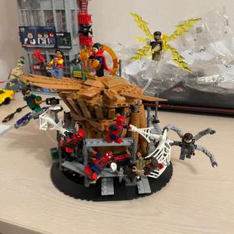Конструктор LEGO Marvel Super Heroes Spider-Man Final Battle 900 дет.: отзыв пользователя Детский Мир
