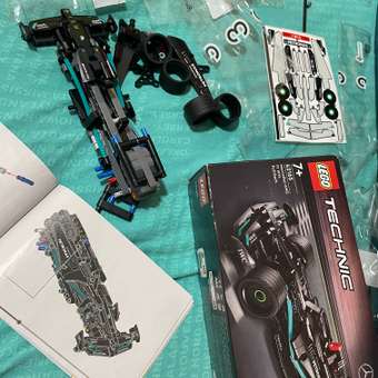 Конструктор LEGO Technic Mercedes-Benz F1 240 дет.: отзыв пользователя ДетМир