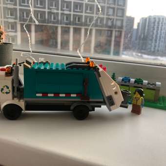 Конструктор LEGO City Recycling Truck 261 дет.: отзыв пользователя ДетМир