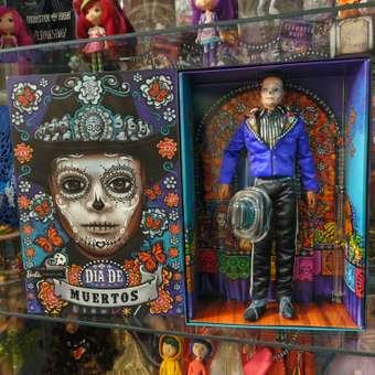 Кукла модельная Barbie Signature Dia De Muertos Кен в фиолетовом: отзыв пользователя Детский Мир