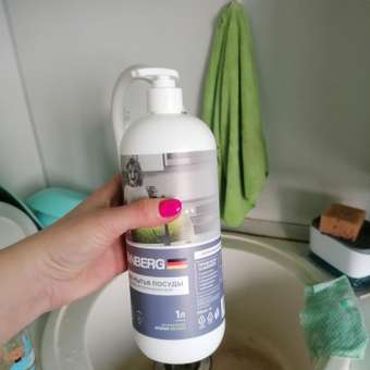 Моющее средство Cleanberg для мытья посуды с ароматом яблоко 1л: отзыв пользователя Детский Мир