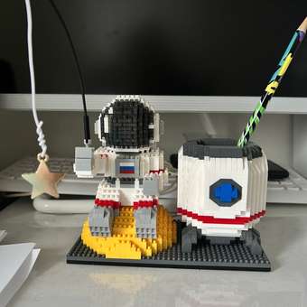 Конструктор Balody Астронавт подставка 1558 дет.: отзыв пользователя ДетМир