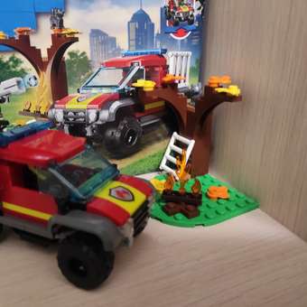Конструктор LEGO City Спасательная пожарная машина 97 дет.: отзыв пользователя Детский Мир