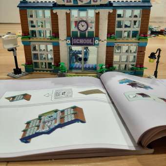 Конструктор LEGO Friends Школа Хартлейк Сити: отзыв пользователя Детский Мир