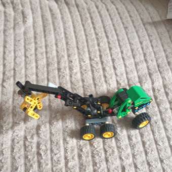Конструктор LEGO Technic Колесный комбайн John Deere 117 дет.: отзыв пользователя Детский Мир