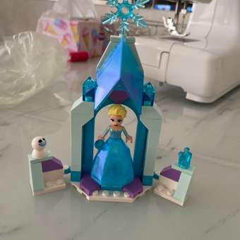 Конструктор LEGO Disney Princess Двор замка Эльзы: отзыв пользователя Детский Мир
