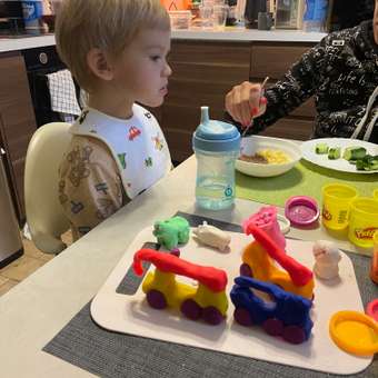 Масса для лепки Hasbro Набор Play-Doh Подводный мир 8 цв.: отзыв пользователя Детский Мир