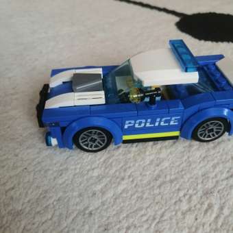Конструктор LEGO City Police Полицейская машина 94 дет.: отзыв пользователя ДетМир