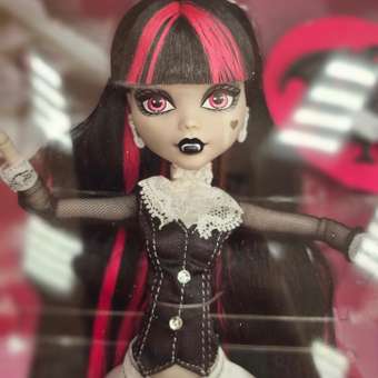 Кукла модельная Monster High Reel Drama HKN27 Дракулаура высота 27 см: отзыв пользователя Детский Мир