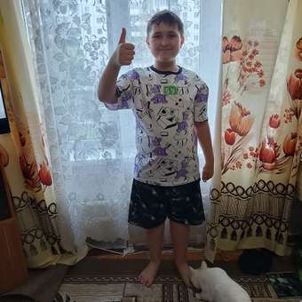 Футболка Futurino Fashion by Vitaly Tsarenkov: отзыв пользователя ДетМир