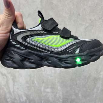 Кроссовки с подсветкой Jomoto: отзыв пользователя Детский Мир