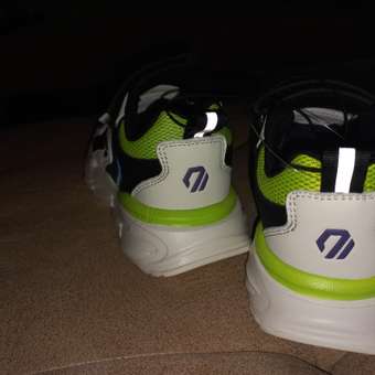 Кроссовки Jomoto: отзыв пользователя ДетМир