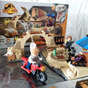 Конструктор LEGO Jurassic World Атроцираптор погоня мотоцикла 169 дет.: отзыв пользователя Детский Мир