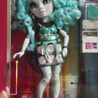 Кукла модельная Shadow High S3 Берри Скайз: отзыв пользователя ДетМир