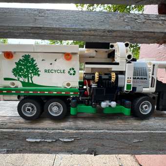 Конструктор LEGO Technic Электрический мусоровоз Mack 503 дет.: отзыв пользователя Детский Мир